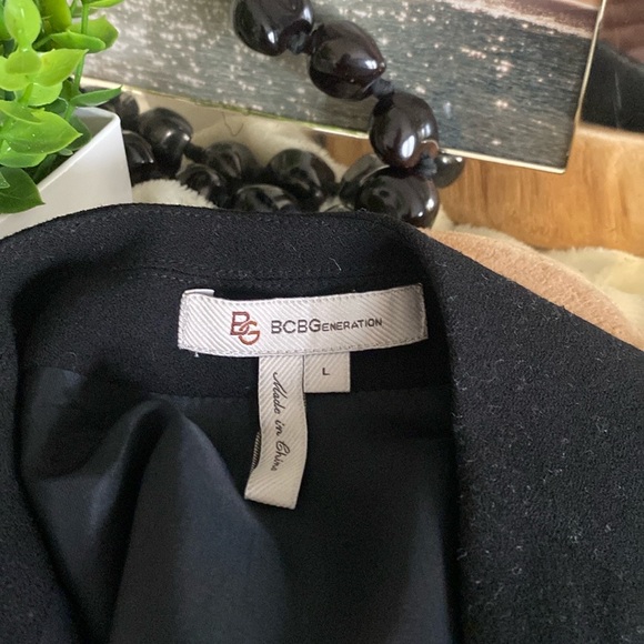 BCBGeneration Black Ladies vest with chiffon detail - Picture 6 of 11